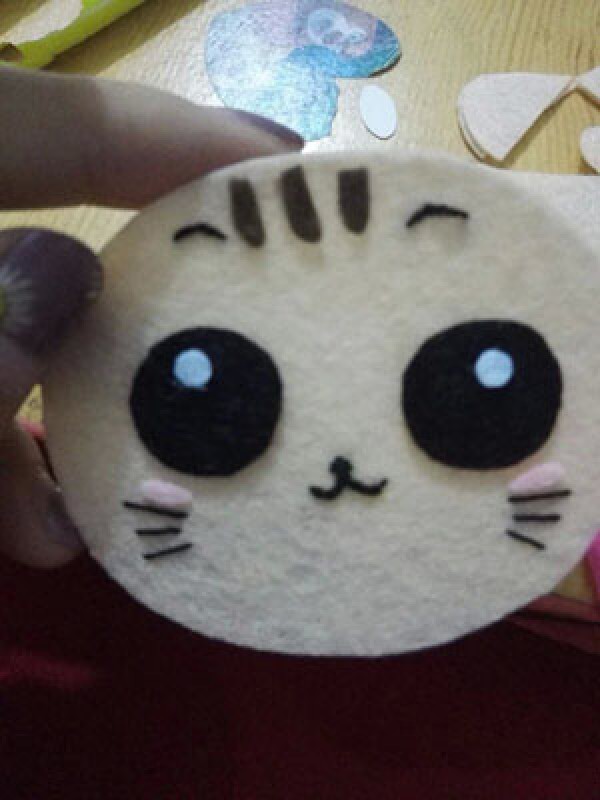 How to make cute cat pendants by hand using non-woven fabrics