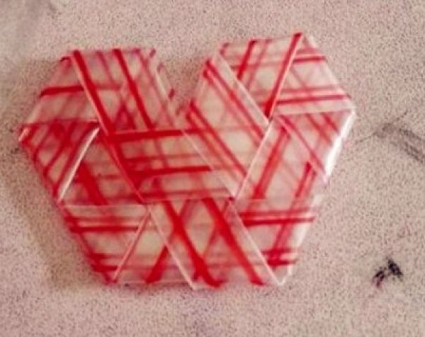 Plastic straw DIY heart-shaped tutorial