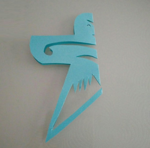 Tutorial on swallow paper-cut kite. How to make a paper-cut kite by hand.