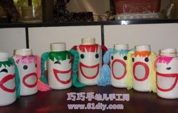 Environmentally friendly crafts for young children - bottle dolls