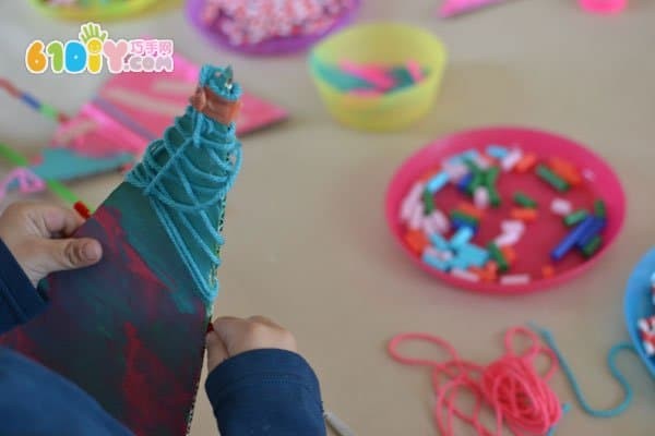 DIY Christmas tree from waste cardboard yarn straws