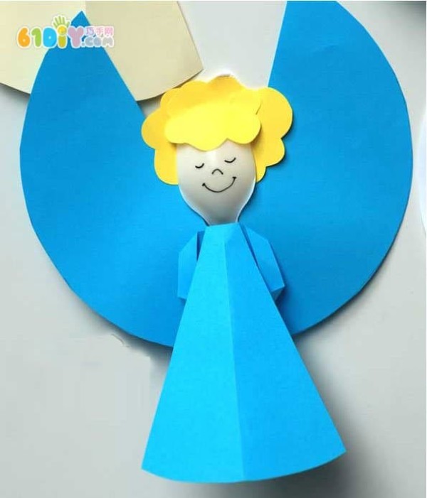 DIY little angel from cardboard spoon