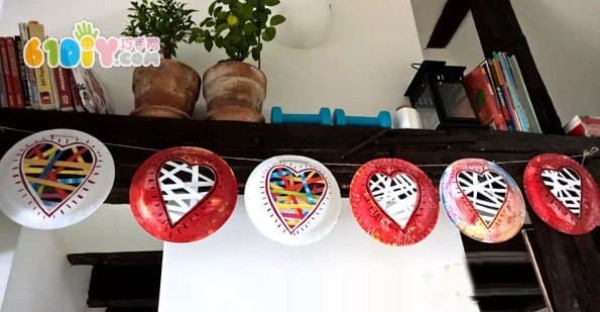 Mothers Day parent-child handicrafts paper plate hearts