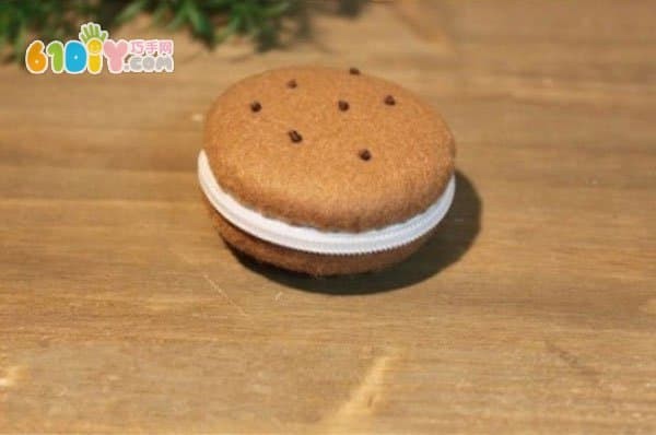 Cute macaron coin purse made from non-woven fabric