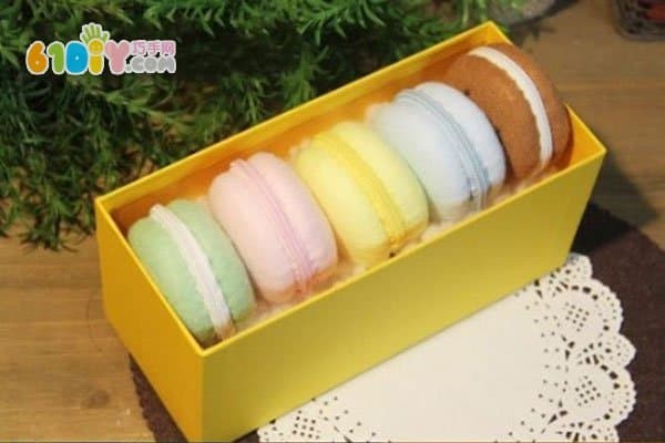 Cute macaron coin purse made from non-woven fabric