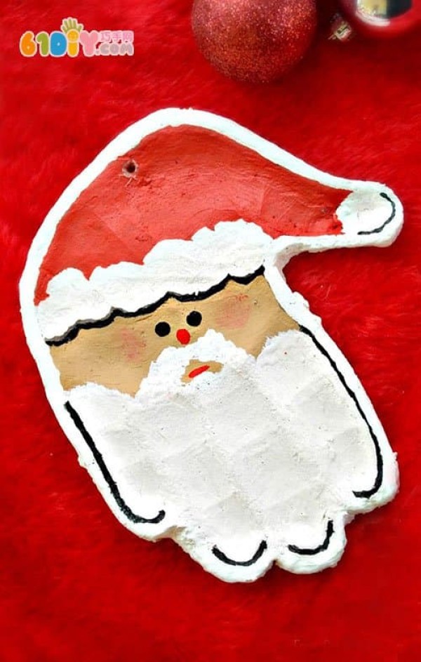 Salt Dough to Make Cute Handprint Santa Claus