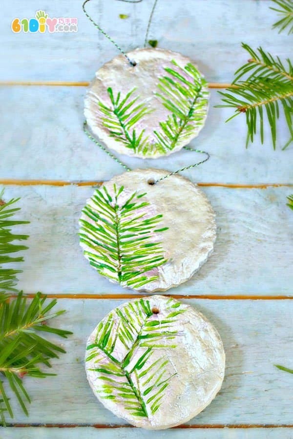 Salt Dough to Make Pine Leaf Christmas Ornaments