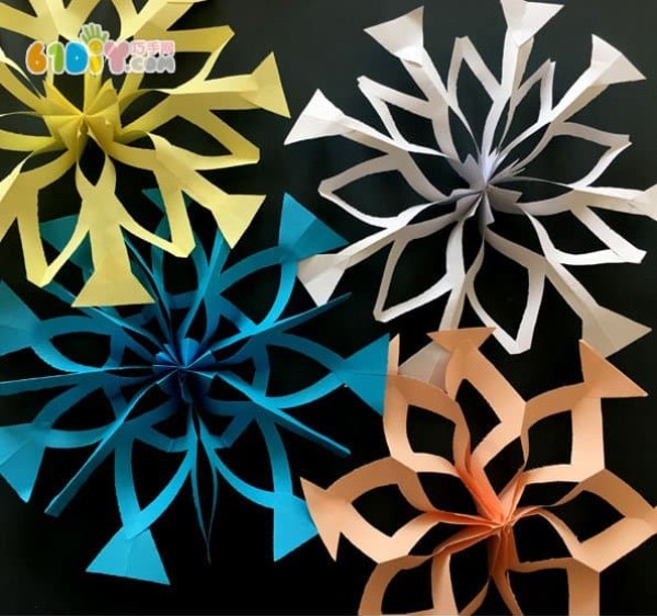 Make beautiful snowflake hangings in winter