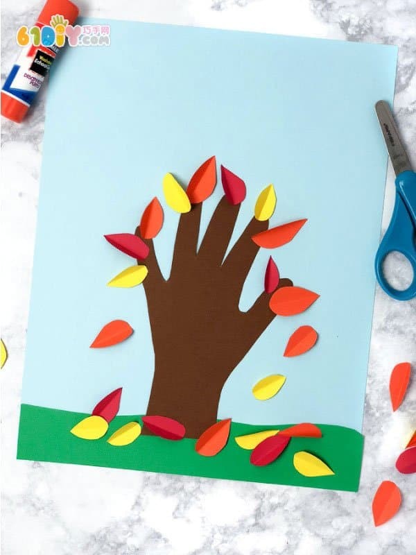 Childrens craft - autumn tree stickers