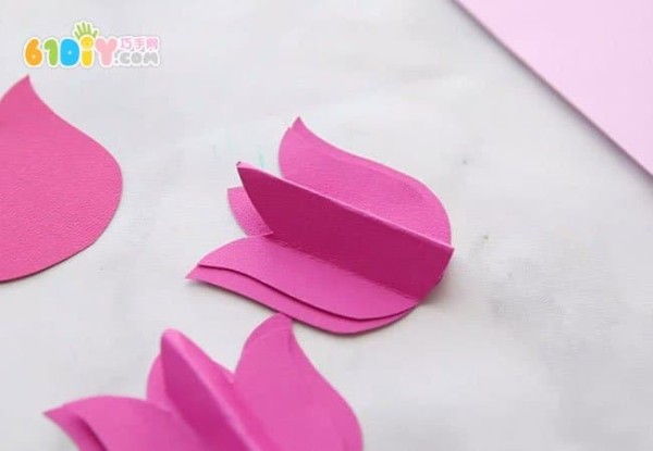 Make a simple tulip flower greeting card