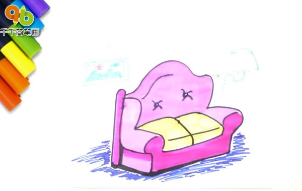 Simple drawing of sofa