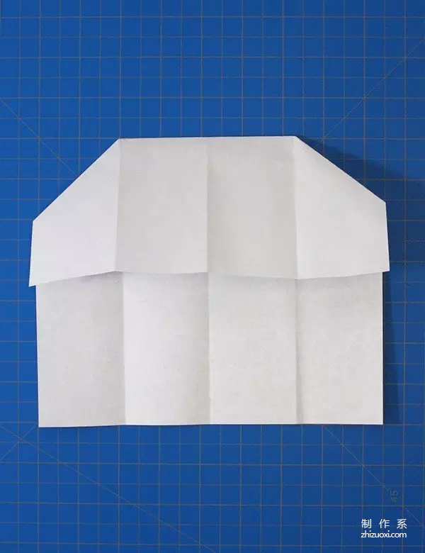 How to fold a paper airplane that looks like a boat and has good gliding properties