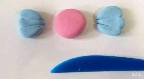 Make beautiful clay candies