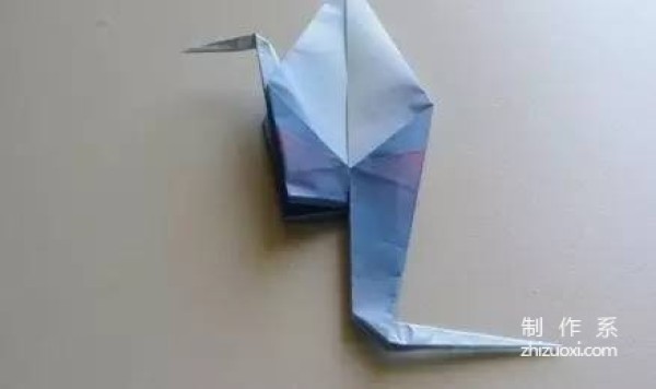 How to transform paper cranes into origami red-crowned cranes