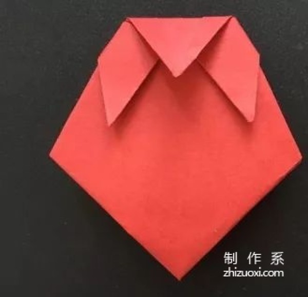 Simple origami tutorial for strawberry