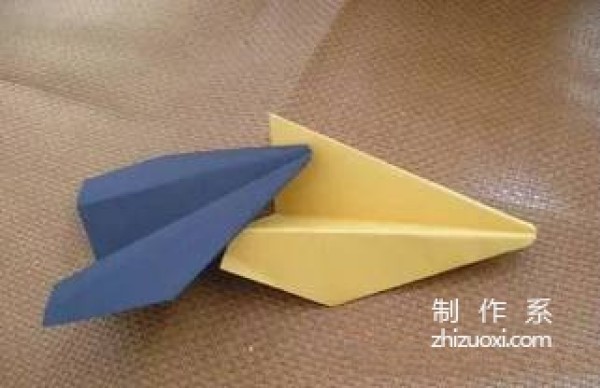 The most common simple airplane origami method-origami for toddlers and children