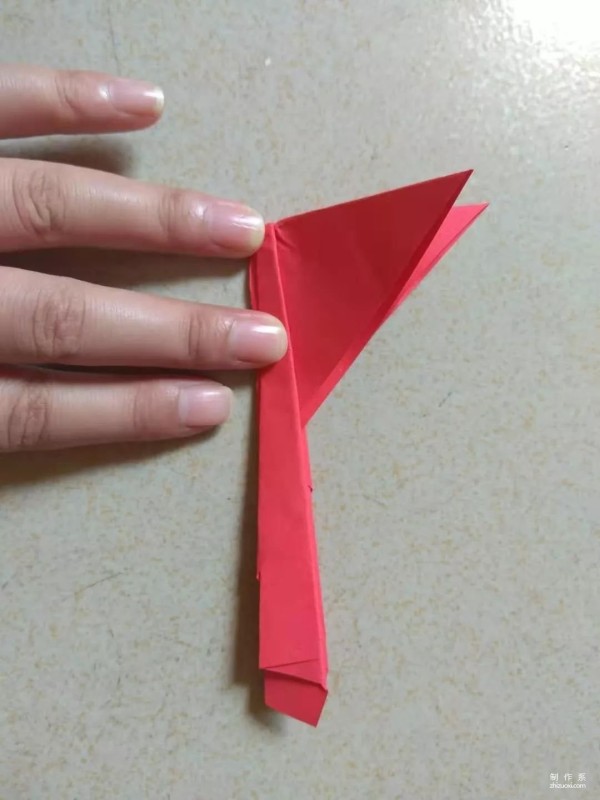 Super simple origami phoenix tutorial, the folding method is a little more complicated than the paper crane, and the finished product is more beautiful