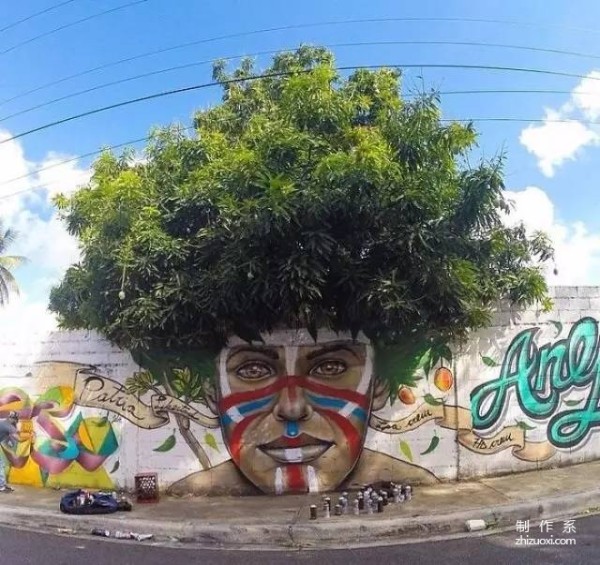  Street scene art that combines painting and nature