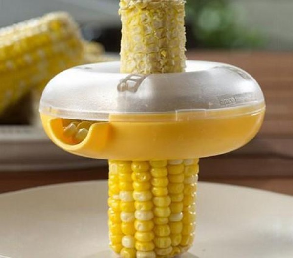 A tool for peeling corn kernels