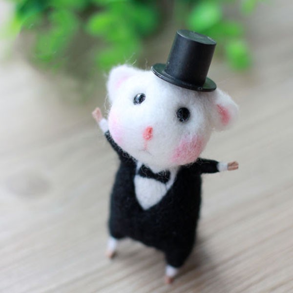 Wool felt handmade DIY products - Cute and cute elf mouse boy in gentleman costume