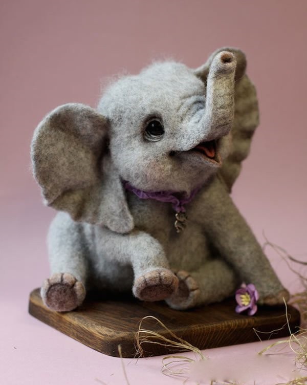 Super realistic handmade DIY wool felt to make cute little animals