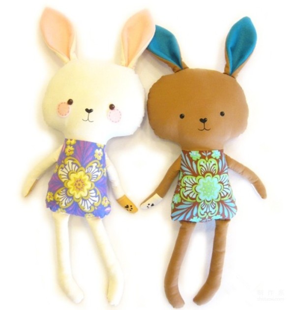 These dolls are so cute and easy to make. A guide to sewing doll stitches is included.