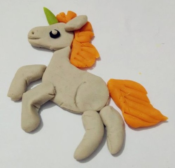 Ultra-light clay handmade unicorn DIY tutorial