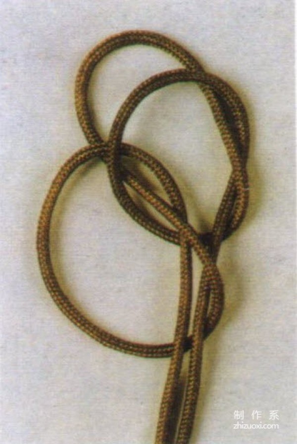 Chinese Knot Art: How to Weave Double-jointed Chinese Knots