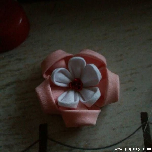 Handmade fabric DIY making creative little flowers