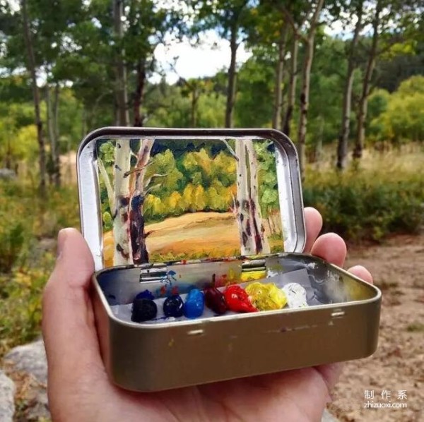 How do you put the scenery along the way into a small tin box? It’s simply artistic to the extreme.