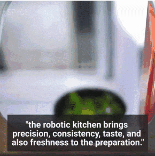 Eating a meal can be so high-tech! This unmanned restaurant has become popular all over the United States