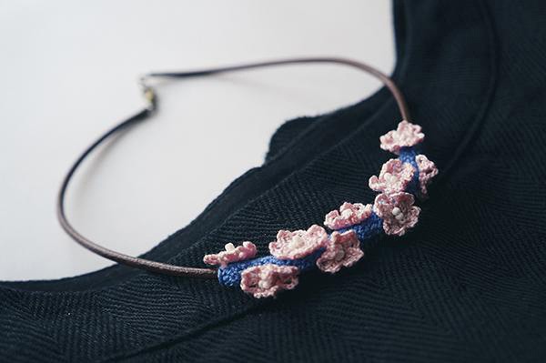 Beautiful handmade DIY embroidery and elegant trinket products to appreciate