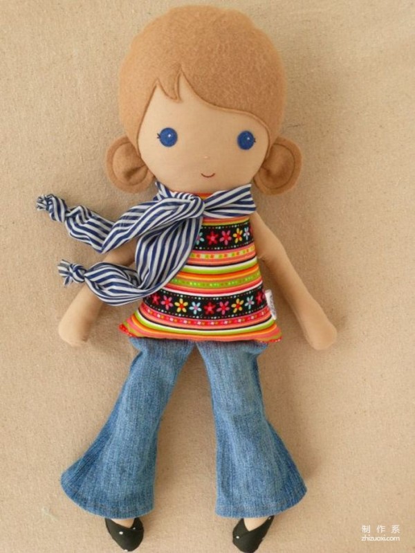 These dolls are so cute and easy to make. A guide to sewing doll stitches is included.