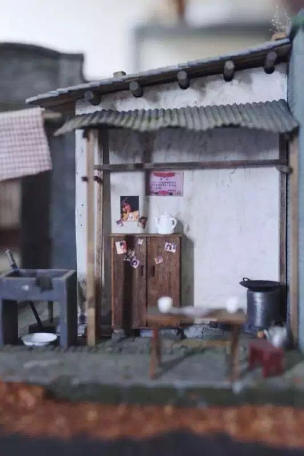 A young man from Beijing rebuilt a miniature old Beijing city