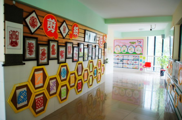 Complete DIY method for decorating kindergarten corridors