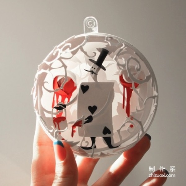 Wonderful paper-cut sketch in a small ball