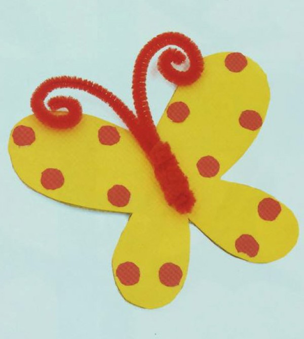 DIY Butterfly DIY Tutorial for Toddlers from Cardboard