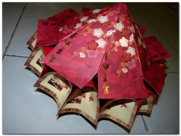 How to make red envelopes for Lantern Festival by hand