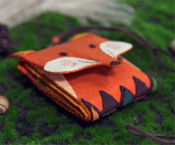 Handmade creative fabric art non-woven DIY little fox multi-card slot coin purse