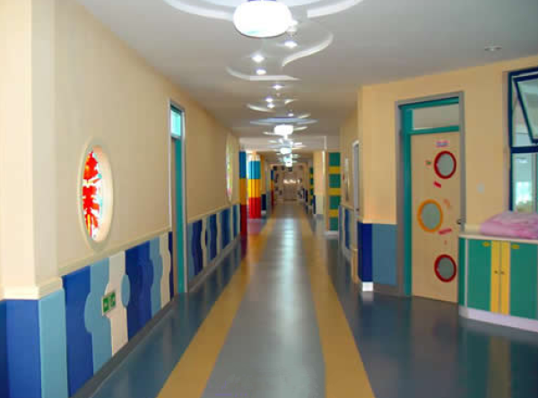 Complete DIY method for decorating kindergarten corridors