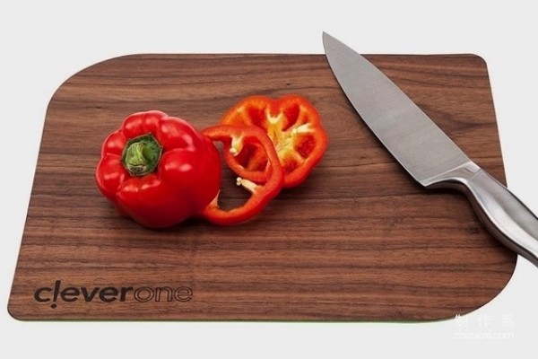 Soft wooden cutting board