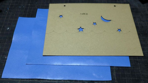 The process of making the starry sky satchel is so detailed that you won’t know how to make it if you don’t believe it.