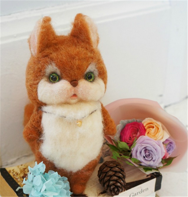 Cute wool felt handmade DIY creative cute little squirrel