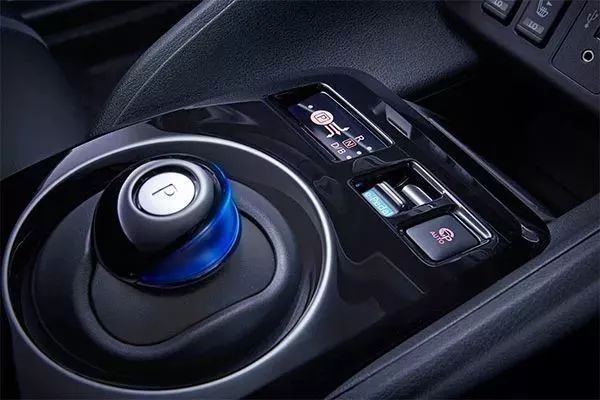 Nissans new e-pedal driving system controls accelerator and brake with one pedal