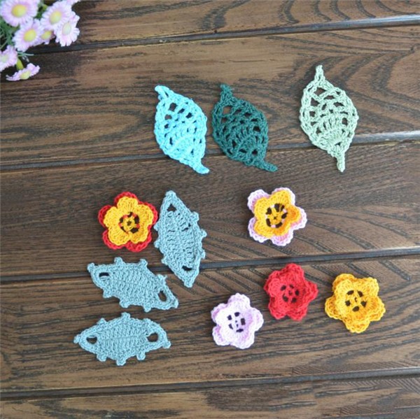 Creative and cute little fresh three-dimensional flowers made by handmade crochet DIY