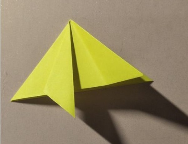 Creative Origami Tutorial: Folding Diagram of Triangular Bookmark