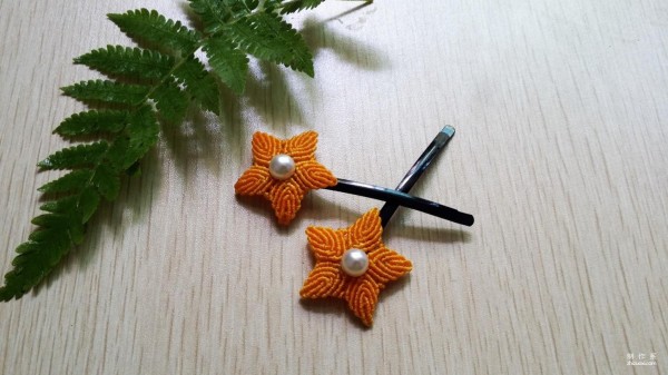 Hand braided five-pointed star hairpin tutorial