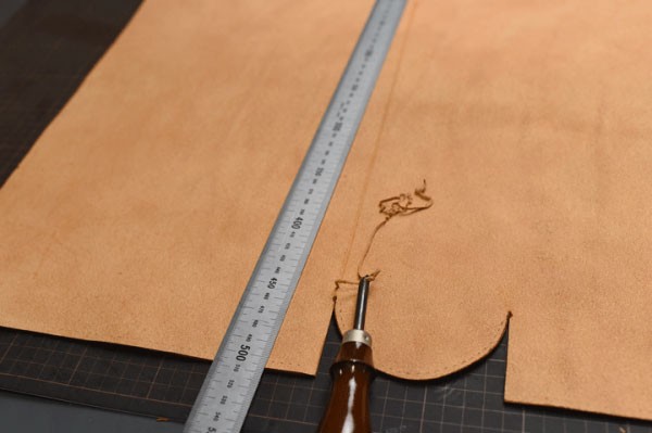 DIY hand-stitched Italian leather tote bag