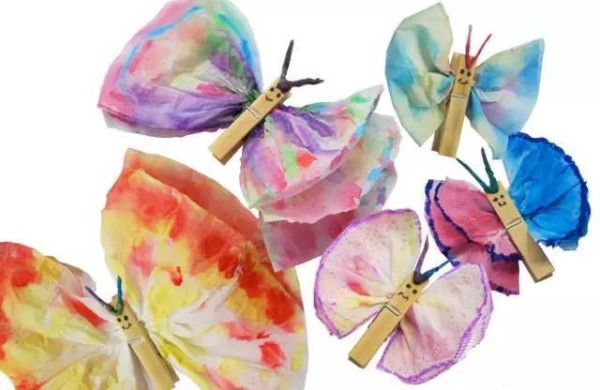 How to make origami napkin butterflies for children