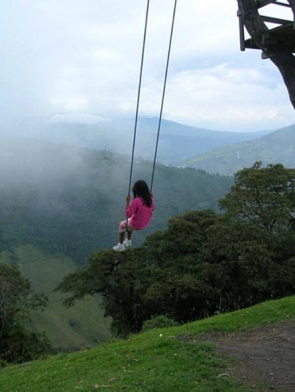 The most terrifying high-altitude swing